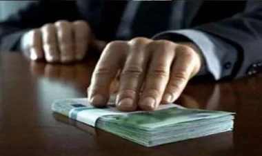 Daha bir vəzifəli şəxs rüşvətə görə tutuldu