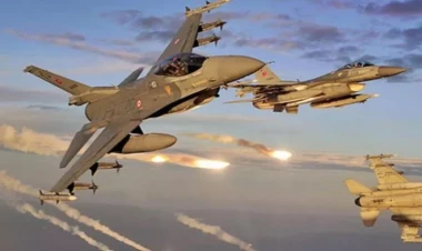 Rusiya Qərbi bu silahla şoka saldı: 24 qırıcı vurdu…