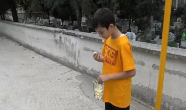 12 yaşlı uşağın bu vərdişi hamını şoka saldı - 12 diş sarımsaq... - FOTOlar