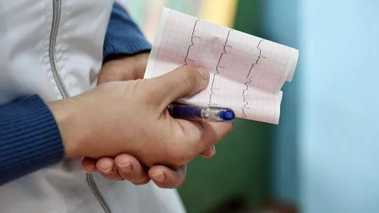 Kardioloq insult riskini azaltmağın yolunu açıqladı