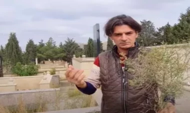 Anasından gizli dəfn edilən məşhurun ot basmış məzarı - FOTO