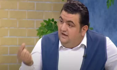 Aşıq Əli: “Qadın ancaq uşağı tərbiyə edib, yemək bişirə bilər” - VİDEO