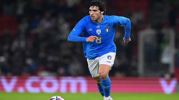 İtaliya yığmasının üzvünə ağır cəza - Futbol oynaya bilməyəcək