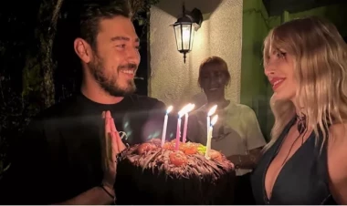 Məşhur aparıcı dönərçi ilə sevgilidir - FOTO