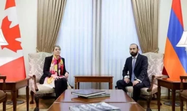 Melani Coli Ermənistana gəldi