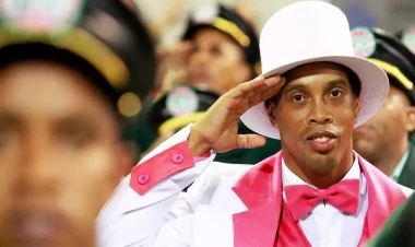 Futbolun qəribə reklamı: 