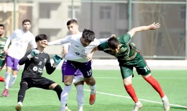 “Sumqayıt”ın futbolçusu hakimi təhqir etdi, ağır cəza aldı