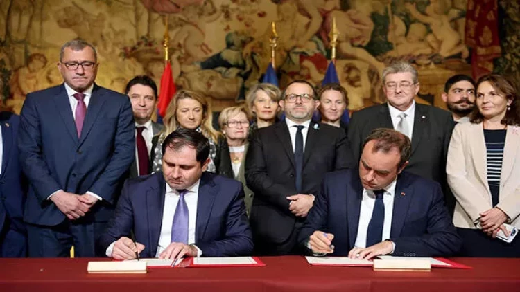 Fransa və Ermənistan arasında müdafiə sahəsində sənədlər imzalandı - FOTO