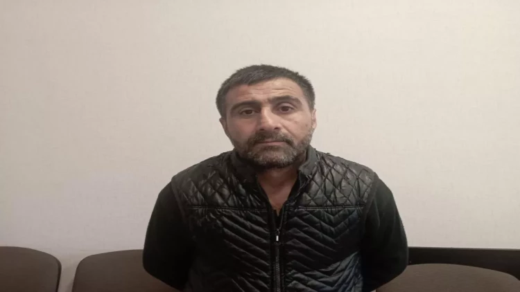 Sabirabad sakininin evindən silah-sursat tapıldı - FOTO