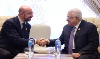 Şarl Mişel və Mahmud Abbas Qahirədə görüşdü - FOTO