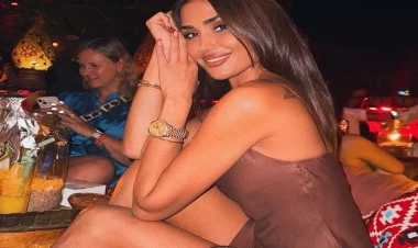 Pərvin ölkədən getdi - FOTO