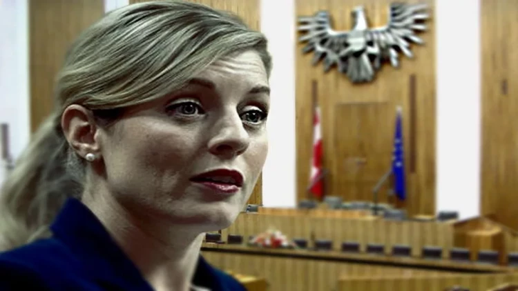 Avropalılar, lütfən, özünüzə hörmət edin...