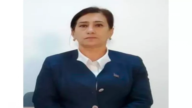 Məktəb direktoru işdən çıxarıldı - FOTO