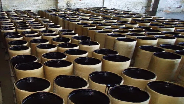 Azərbaycandan neft bitumu tədarükü kəskin azaldı