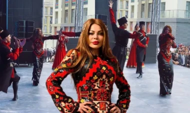 Aygün Kazımova rəqqaslara qoşulub rəqs etdi - VİDEO