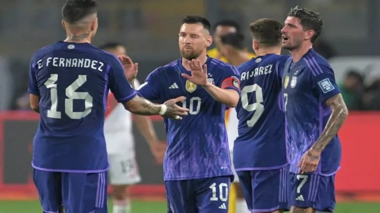 Messi tarixi rekorda imza atıb