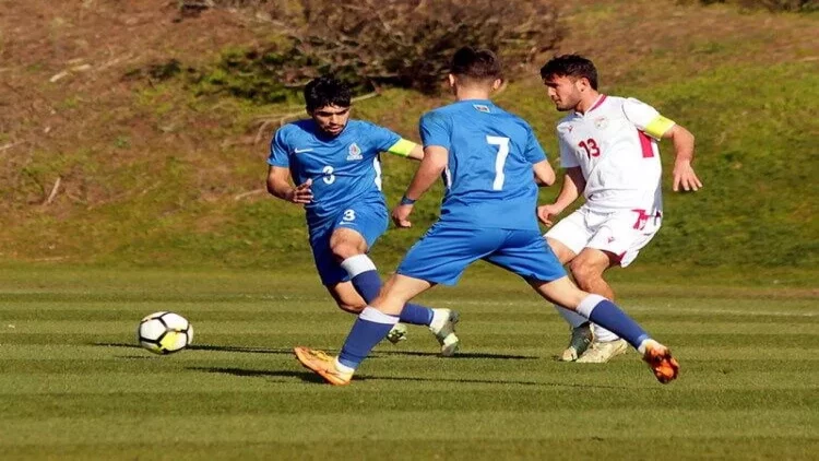 Millimiz yenə Özbəkistana uduzdu