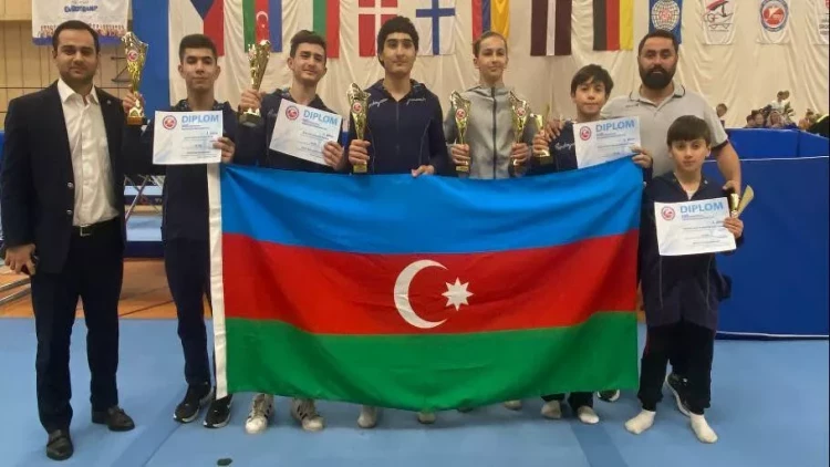 Gimnastlarımız Çexiyada mükafat qazanıblar - FOTO