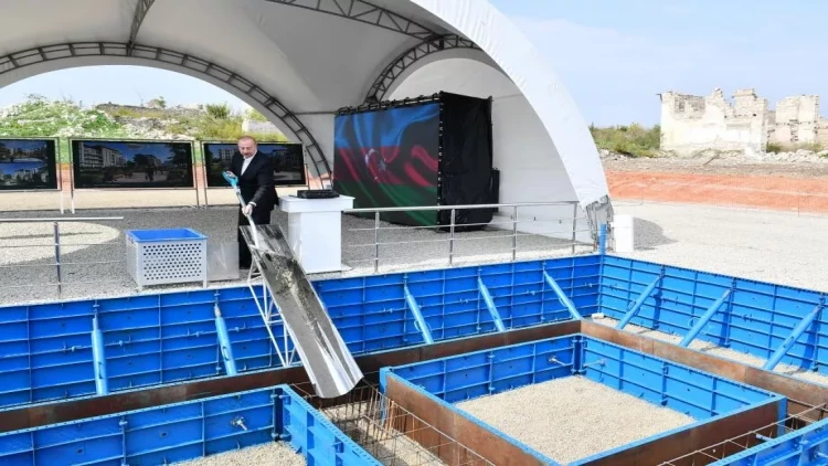 Prezident Füzuli şəhərində üçüncü yaşayış kompleksinin təməlini qoyub - VİDEO - FOTO