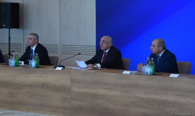 Əli Əsədov dövlət büdcəsindən təhsilə ayrılan xərcləri açıqladı