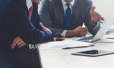 İşçinin hüququnu pozan şirkət rəhbəri BÖYÜK MƏBLƏĞDƏ cərimələndi