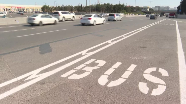Taksilər avtobus zolaqlarından istifadə edə bilər? - VİDEO