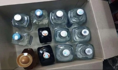 Bakıda marketdə saxta alkoqollu içkilər aşkarlandı - FOTO