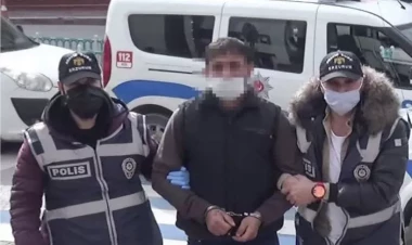 Əsəbiləşdiyi qızını 24 yerindən bıçaqlayıb, cinsi istismar edən 38 yaşlı ataya 61 il 9 ay HƏBS - FOTO