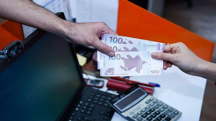 AYNA-nın avtoparkı borca düşdü