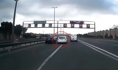 Aeroport yolunda təhlükəli anlar - VİDEO