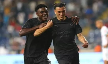 Millimizin hücumçusu Superliqada həftənin rəmzi komandasına düşdü