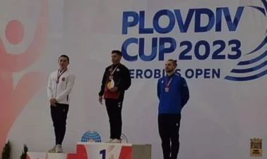 Azərbaycan gimnastları beynəlxalq turnirdə qızıl və gümüş medal qazanıblar - FOTO
