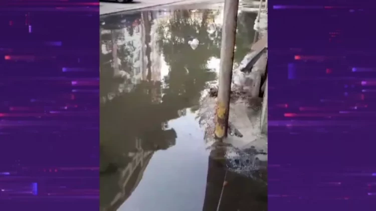 Bakıda kanalizasiya suyu daşaraq ətrafa yayıldı - VİDEO