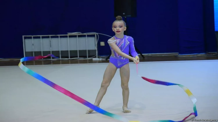 Bədii gimnastika üzrə 28-ci Bakı çempionatına start verilib - FOTO