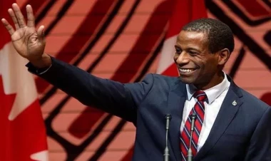 Kanada parlamentinin spikeri ilk dəfə afroamerikalı oldu