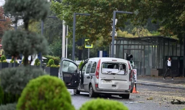 Türkiyə DİN-in binasına terror hücumu oldu - Ölən və yaralılar var - VİDEO