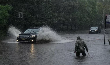 Sular altında qalan Nyu-York - FOTO
