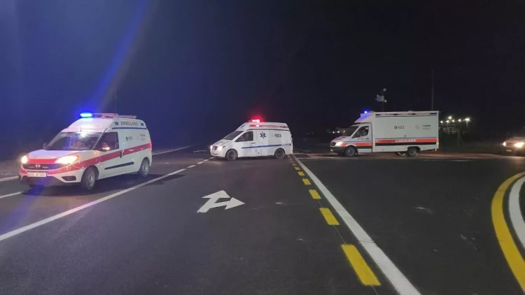 7 təcili tibbi yardım avtomobili həkim heyəti ilə Xankəndiyə yola salınır - FOTO - VİDEO