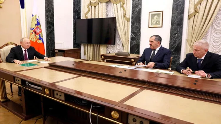 Putin “Vaqner”in keçmiş komandiri ilə görüşdü