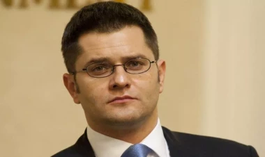 Vuk Yeremiç İlham Əliyevə məktub ünvanladı