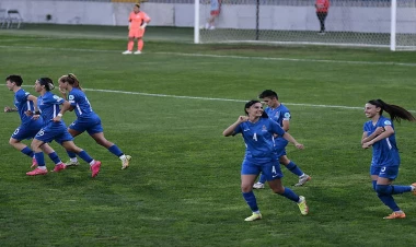 Qadın futbolçularımızdan möhtəşəm qələbə sevinci - VİDEO