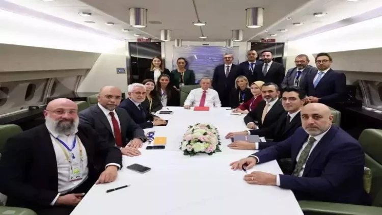 Ərdoğandan təyyarədə 