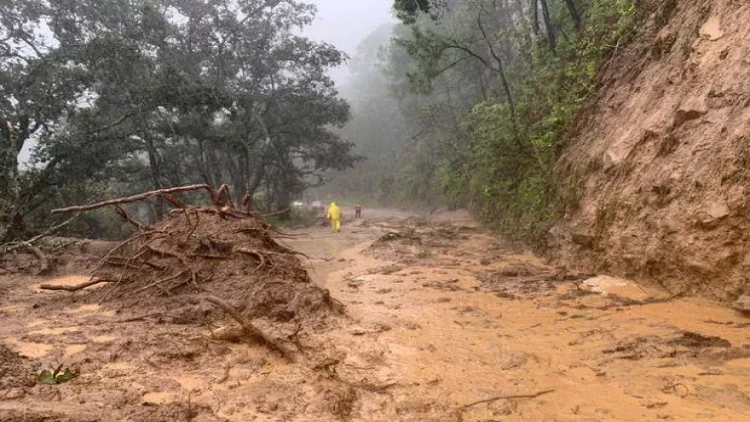 Təbii fəlakət 7 nəfərin həyatına son qoydu