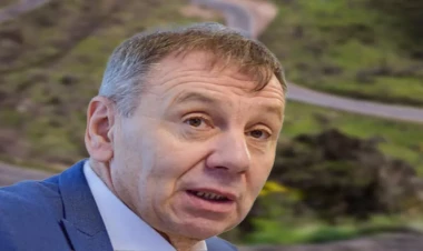 Ermənistan belə etsə, bütövlükdə Zəngəzur Azərbaycana birləşəcək... - Markov