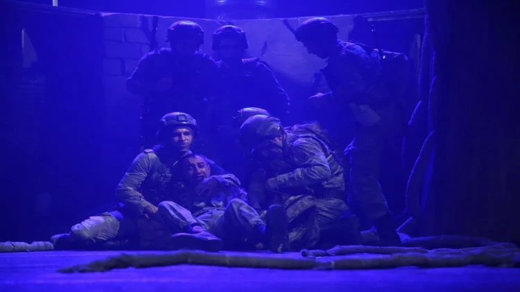 Gənc Tamaşaçılar Teatrında “Balaca Kişilər” tamaşasının nümayişi keçirildi - FOTO