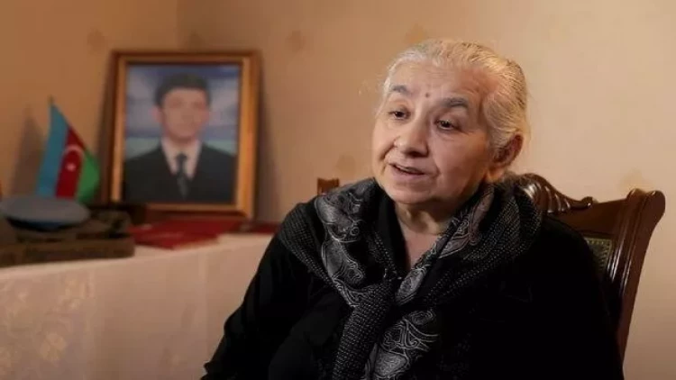 72 şəhid nəşinin içindən oğlu tapılan ana