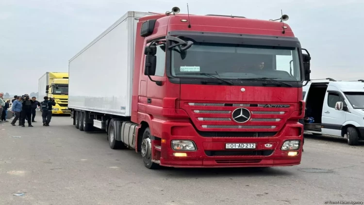 Xankəndiyə göndərilən sülhlə dolu 