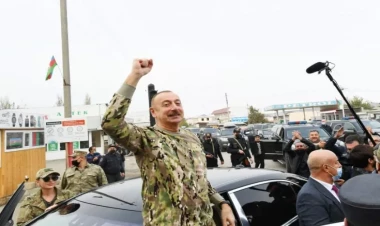 Dövlətinə, Ordusuna dayaq XALQ - Növbəti tarixi zəfər: sevinc POSTları - FOTO