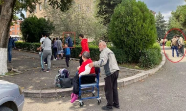 Ermənilər indi də qocaları silahlandırırlar - FOTO