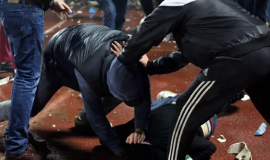 Bakıda kütləvi dava olub, bıçaqlananlar var